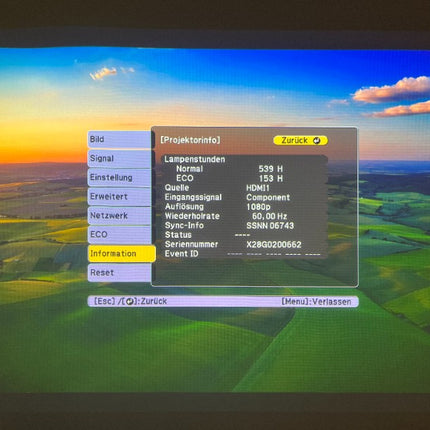 Epson EB-695Wi Ultrakurzdistanz Beamer WXGA 3500 Lumen Interaktiv HDMI LAN