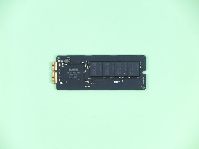 SSD / Festplatte 1 TB für MacBook Pro A1398 A1502 Jahr 2013-2015 655-1810 D