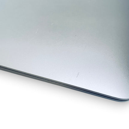 Apple MacBook Air 13 Zoll 2018 1,6GHz i5 8GB RAM 128GB SSD A1932 – Zustand C