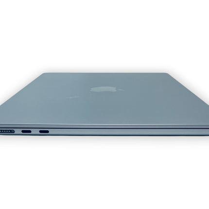 Apple MacBook Air 13 Zoll 2022 M2 8GB 500GB A2681 Space Grey – Zustand C