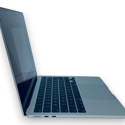 Apple MacBook Air 13 Zoll 2024 M3 24GB 1TB A3113 Silber - Zustand B